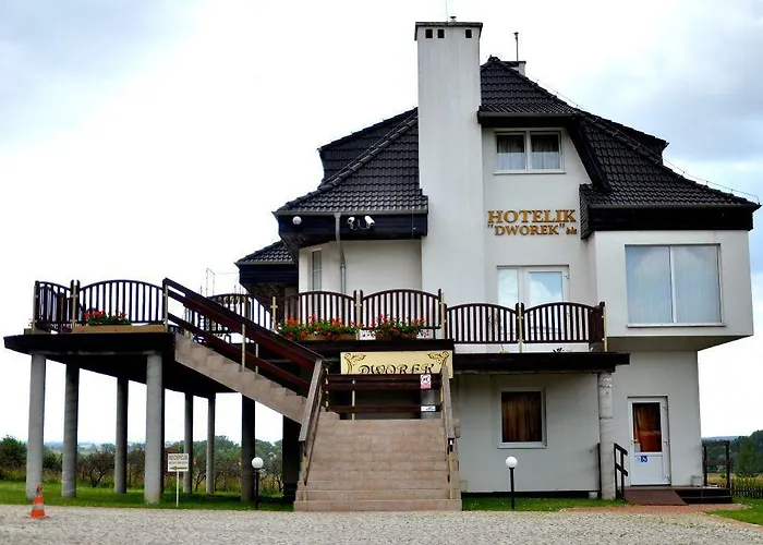Dworek 4km Od Legnicy アパートホテル 3*